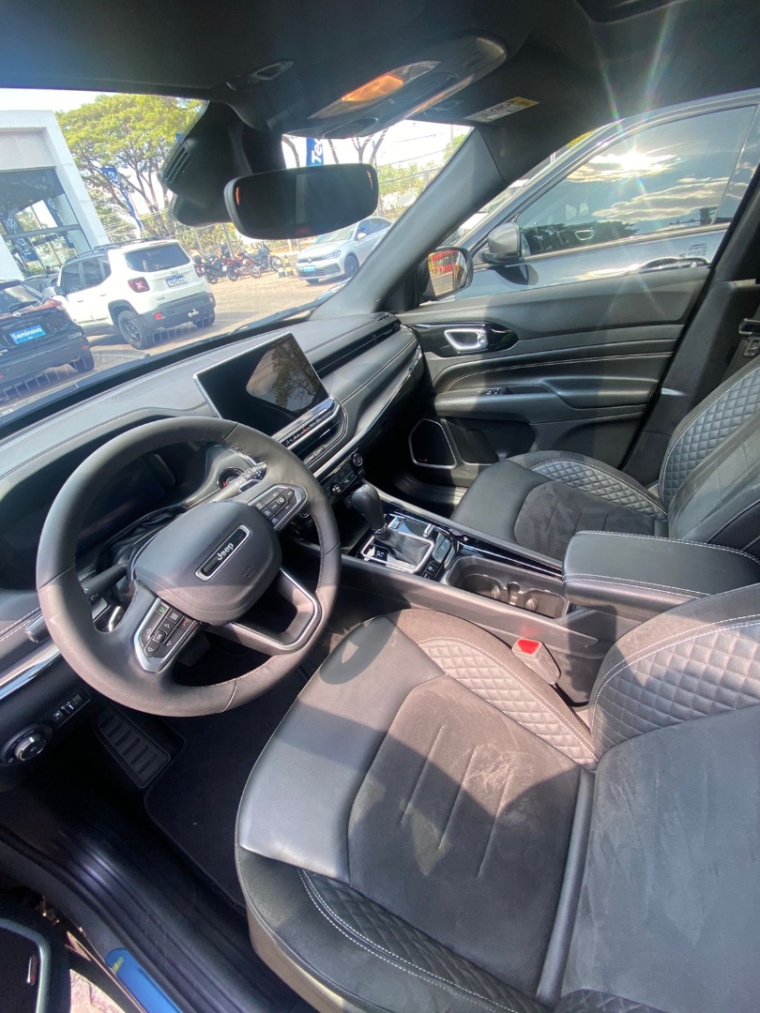 jeep compass 2.0 hurricane 4 turbo gasolina blackhawk at9 1.3 flex 4p manual 2025