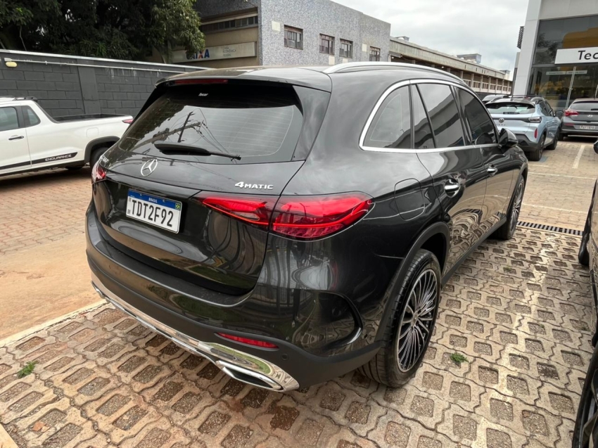 mercedes-benz glc 300 2.0 mhev amg line 4matic 9g-tronic hibrido 5p automatico 20258