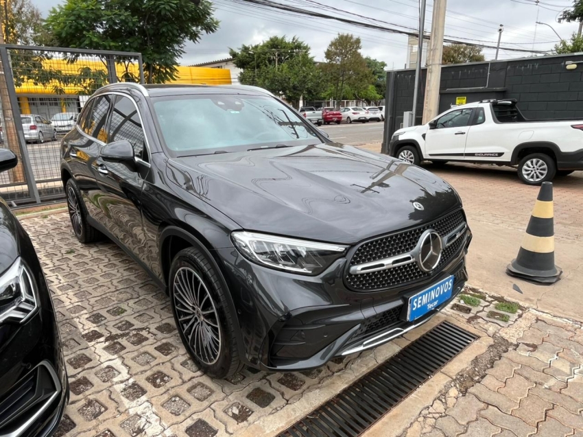 mercedes-benz glc 300 2.0 mhev amg line 4matic 9g-tronic hibrido 5p automatico 2025
