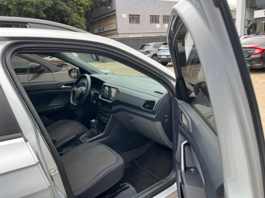 volkswagen t-cross 1.0 200 tsi total flex sense automatico 4p 20224