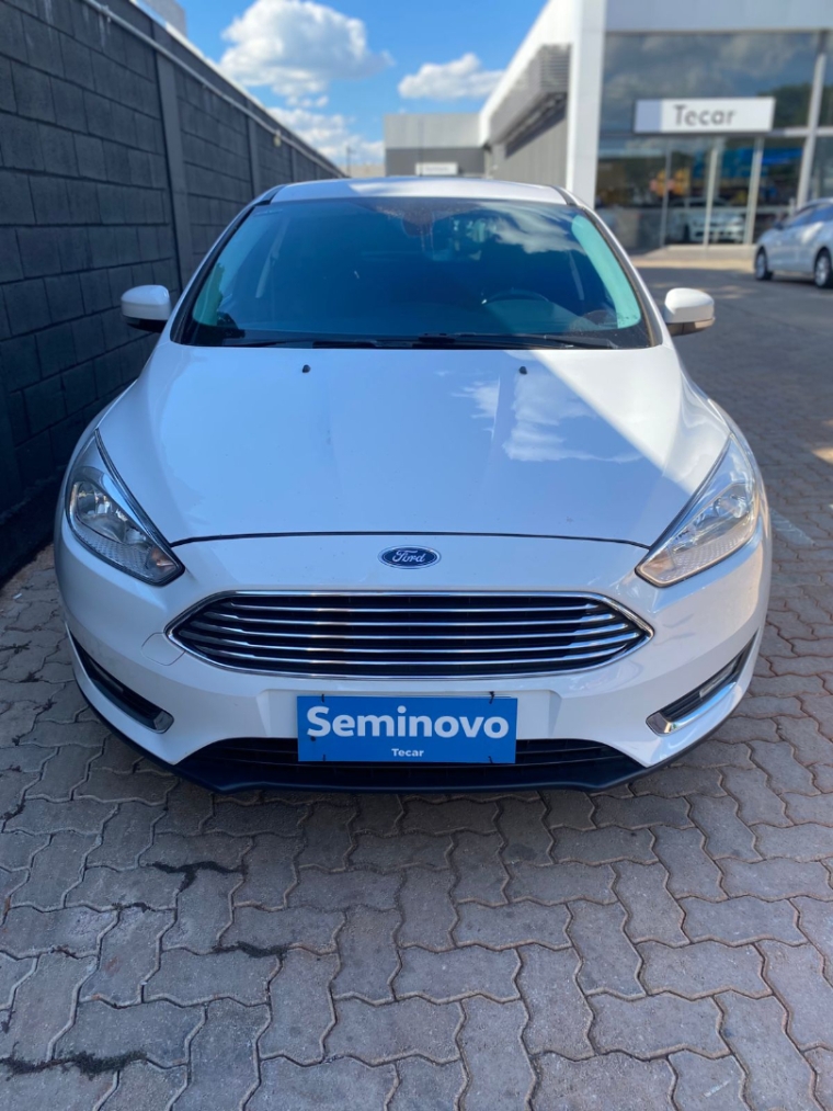 ford focus 2.0 titanium 16v flex 4p powershift automatico 20162