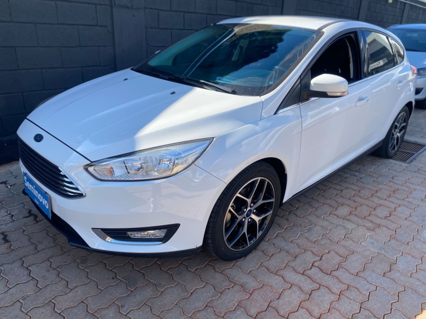 ford focus 2.0 titanium 16v flex 4p powershift automatico 20161