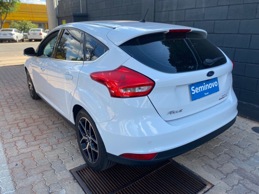 ford focus 2.0 titanium 16v flex 4p powershift automatico 20168