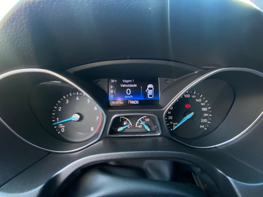 ford focus 2.0 titanium 16v flex 4p powershift automatico 20163