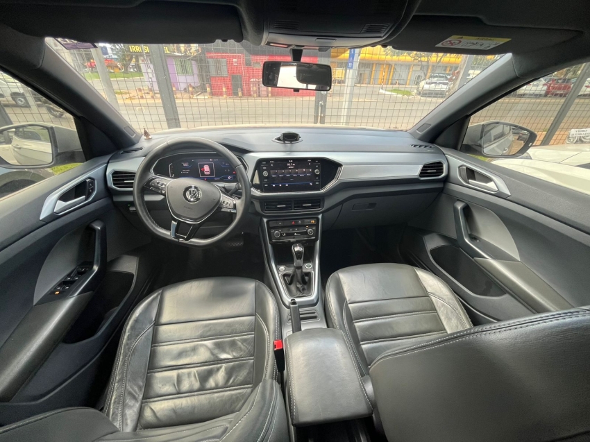 volkswagen t-cross 1.0 200 tsi total flex comfortline automatico 4p 20204
