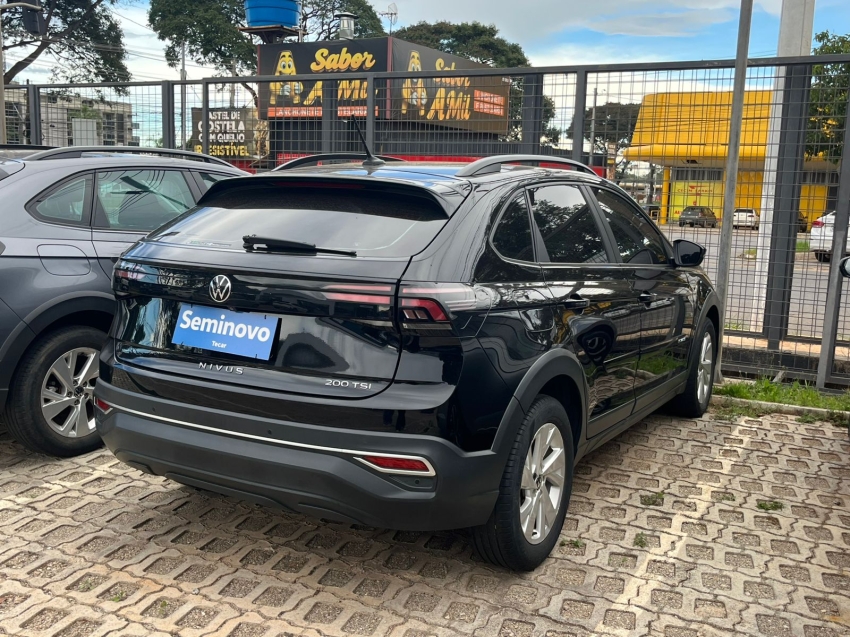 volkswagen nivus 1.0 200 tsi total flex comfortline automatico 4p 20248