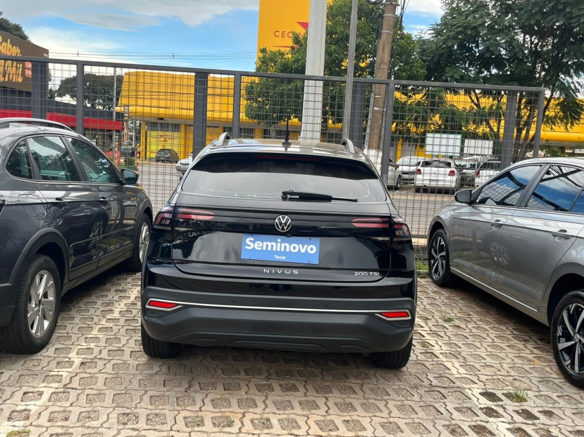 volkswagen nivus 1.0 200 tsi total flex comfortline automatico 4p 20249