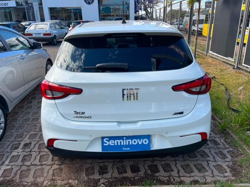 fiat argo 1.8 e.torq flex precision at6 4p automatico 20189