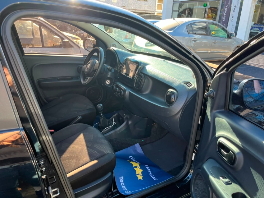 fiat mobi 1.0 evo flex like. manual 4p 20205