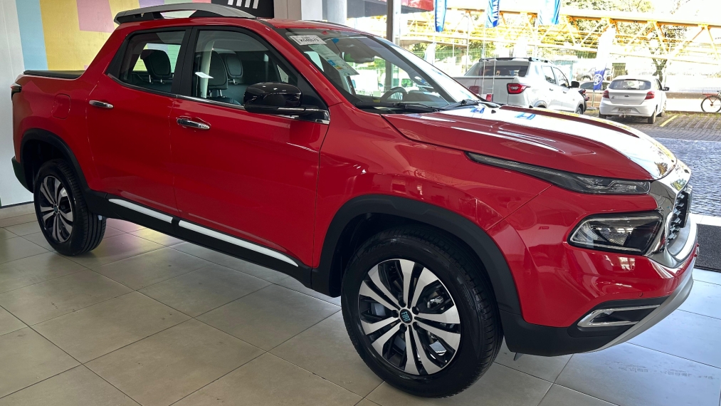 fiat toro 1.3 turbo 270 flex volcano at6 4p automatico 2025 fiat toro 1.3 turbo 270 flex volcano at6 4p automatico 2025