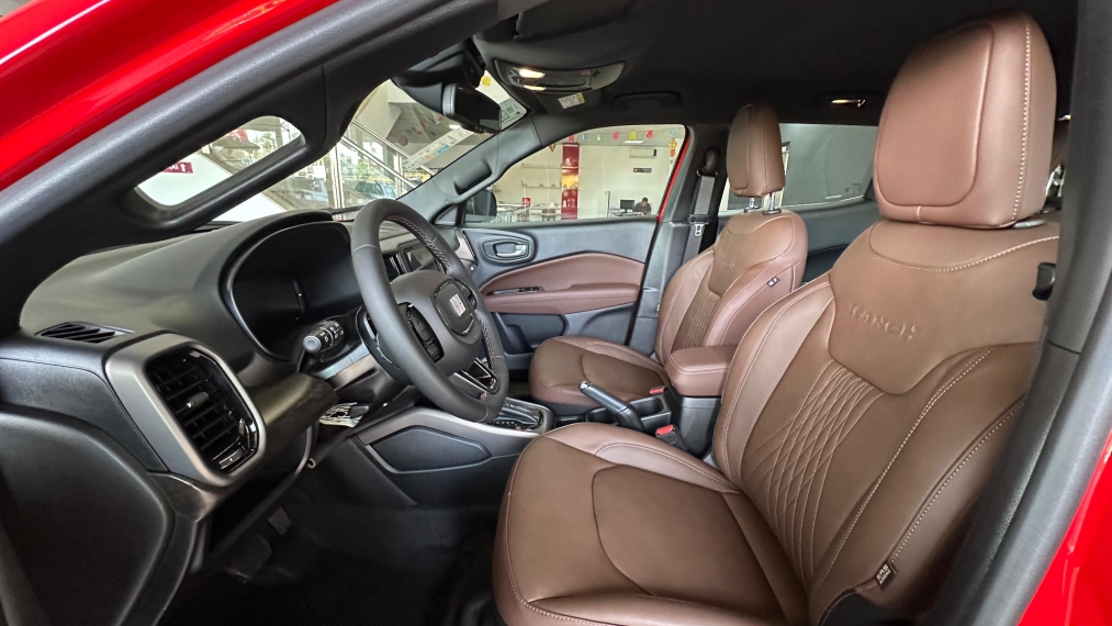 fiat toro 2.2 turbo diesel ranch 4wd at9 flex 4p automatico 2025 fiat toro 2.2 turbo diesel ranch 4wd at9 flex 4p automatico 2025