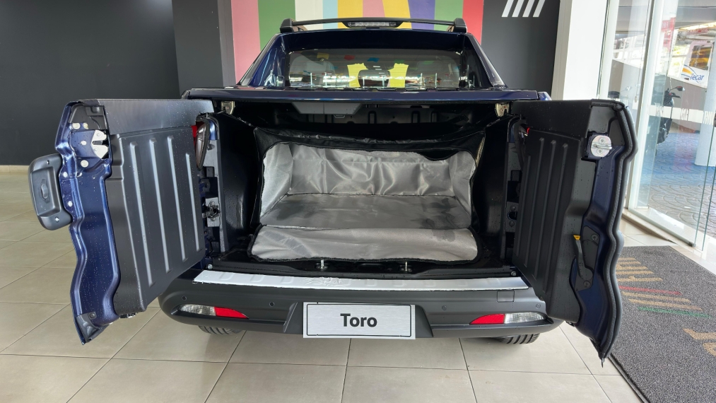 fiat toro 1.3 turbo 270 flex ultra at6 4p automatico 2025 fiat toro 1.3 turbo 270 flex ultra at6 4p automatico 2025