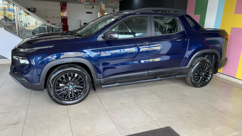 fiat toro 1.3 turbo 270 flex ultra at6 4p automatico 2025 fiat toro 1.3 turbo 270 flex ultra at6 4p automatico 2025