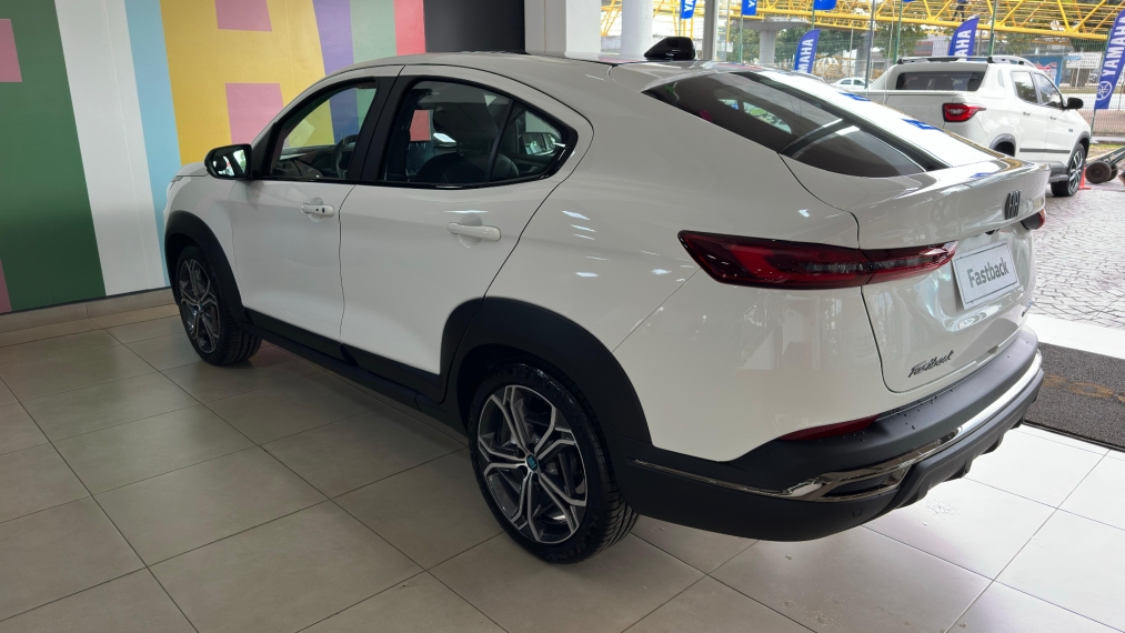 fiat fastback 1.0 turbo 200 hybrid impetus cvt. valido com usado na troca. fiat fastback 1.0 turbo 200 hybrid impetus cvt. valido com usado na troca.