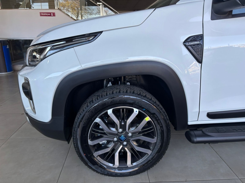 fiat strada 1.0 turbo 200 flex ranch cd cvt 4p automatico 2025 fiat strada 1.0 turbo 200 flex ranch cd cvt 4p automatico 2025