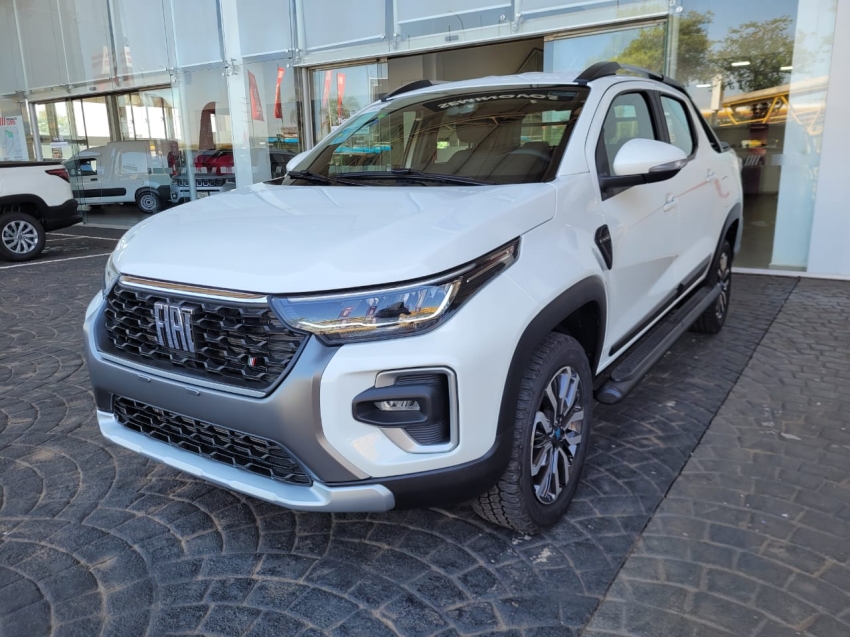 fiat strada 1.0 turbo 200 flex ranch cd cvt 4p automatico 2025 fiat strada 1.0 turbo 200 flex ranch cd cvt 4p automatico 2025