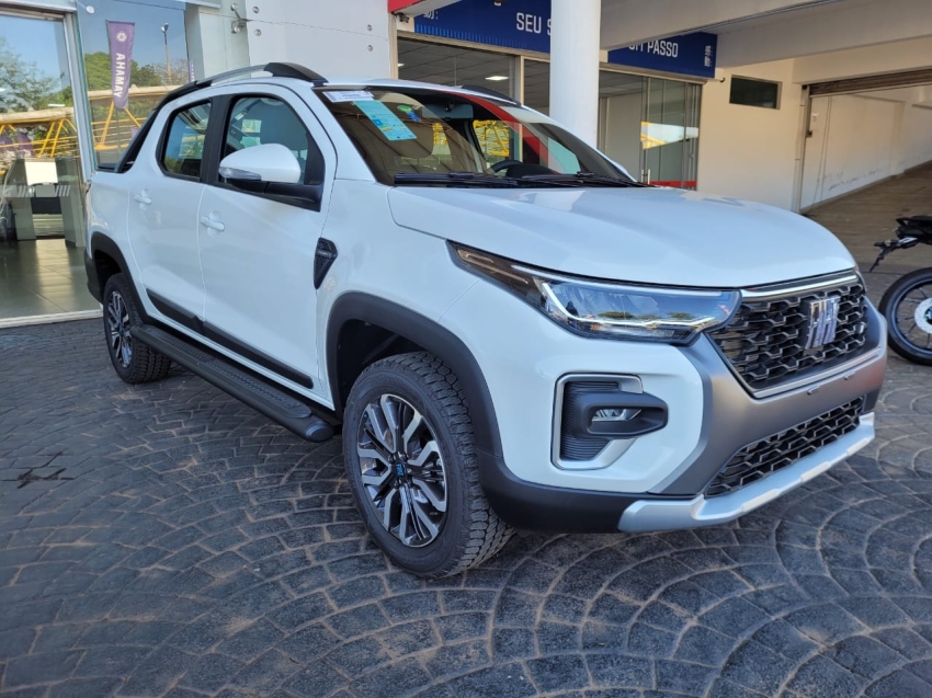 fiat strada 1.0 turbo 200 flex ranch cd cvt 4p automatico 2025 fiat strada 1.0 turbo 200 flex ranch cd cvt 4p automatico 2025