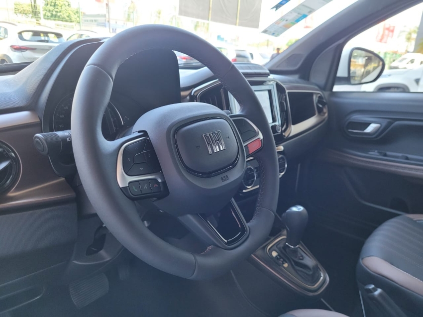 fiat strada 1.0 turbo 200 flex ranch cd cvt 4p automatico 2025 fiat strada 1.0 turbo 200 flex ranch cd cvt 4p automatico 2025