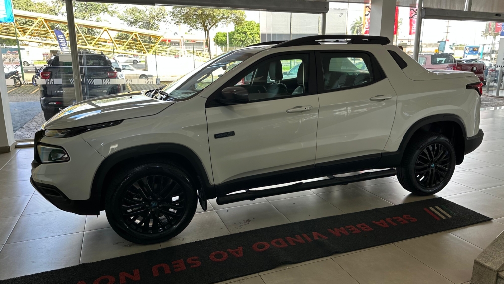 fiat toro 1.3 turbo 270 flex ultra at6. preco valido com usado na troca. fiat toro 1.3 turbo 270 flex ultra at6. preco valido com usado na troca.
