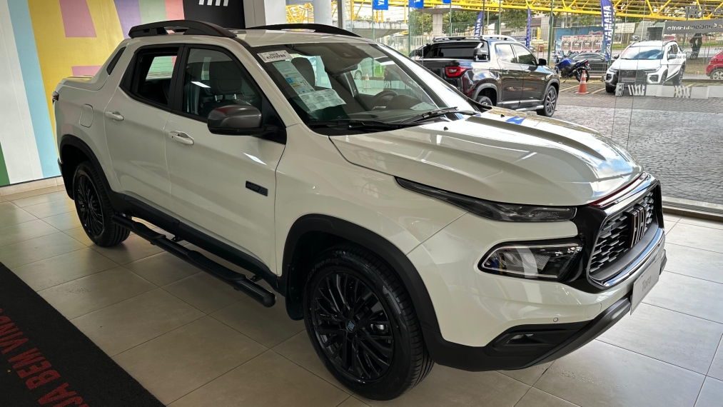 fiat toro 1.3 turbo 270 flex ultra at6. preco valido com usado na troca. fiat toro 1.3 turbo 270 flex ultra at6. preco valido com usado na troca.