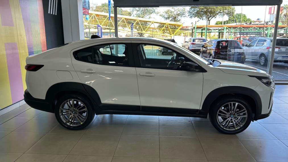 fiat fastback turbo 200 hybrid valido com usado na troca. fiat fastback turbo 200 hybrid valido com usado na troca.