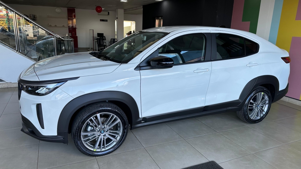 fiat fastback turbo 200 hybrid valido com usado na troca. fiat fastback turbo 200 hybrid valido com usado na troca.
