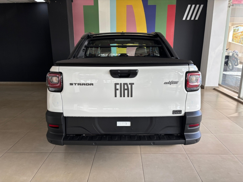 fiat strada 1.0 turbo 200 flex ultra cd cvt 4p automatico 2026 fiat strada 1.0 turbo 200 flex ultra cd cvt 4p automatico 2026