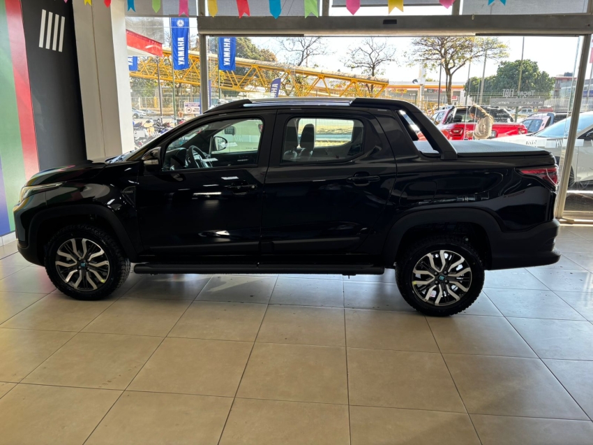 fiat strada 1.0 turbo 200 flex ranch cd cvt 4p automatico 2026 fiat strada 1.0 turbo 200 flex ranch cd cvt 4p automatico 2026