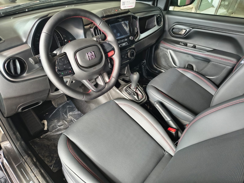 fiat strada 1.0 turbo 200 flex ultra cd cvt 4p automatico 2026
