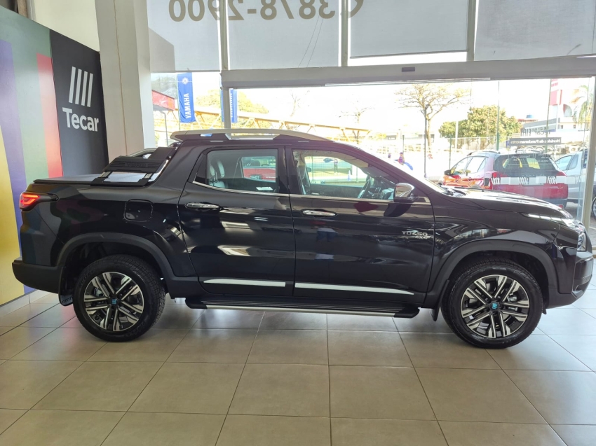 fiat toro 1.3 turbo 270 flex volcano at6 4p automatico 2025 fiat toro 1.3 turbo 270 flex volcano at6 4p automatico 2025