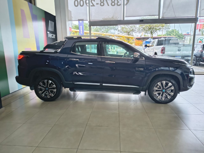 fiat toro 2.2 turbo diesel ranch 4wd at9 flex 4p automatico 20255