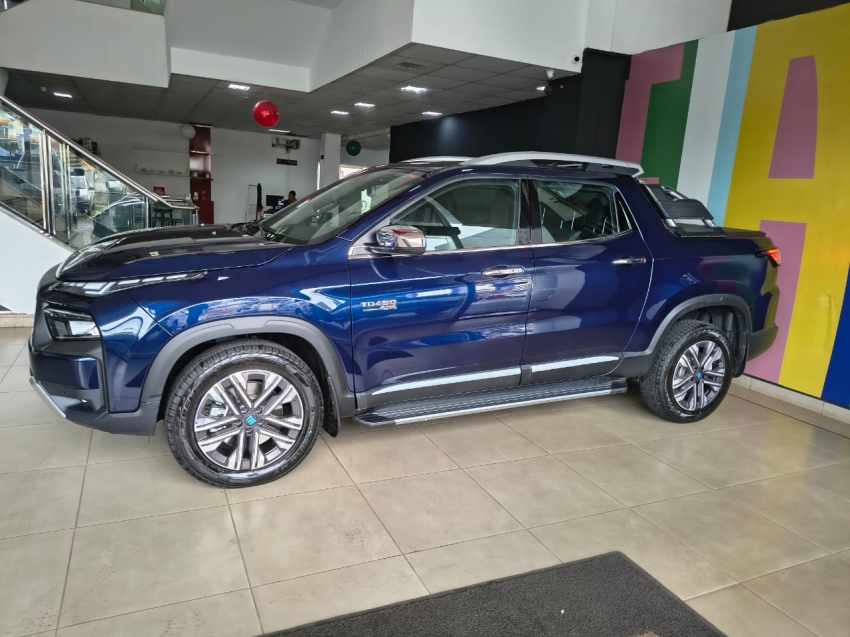 fiat toro 2.2 turbo diesel ranch 4wd at9 flex 4p automatico 20252