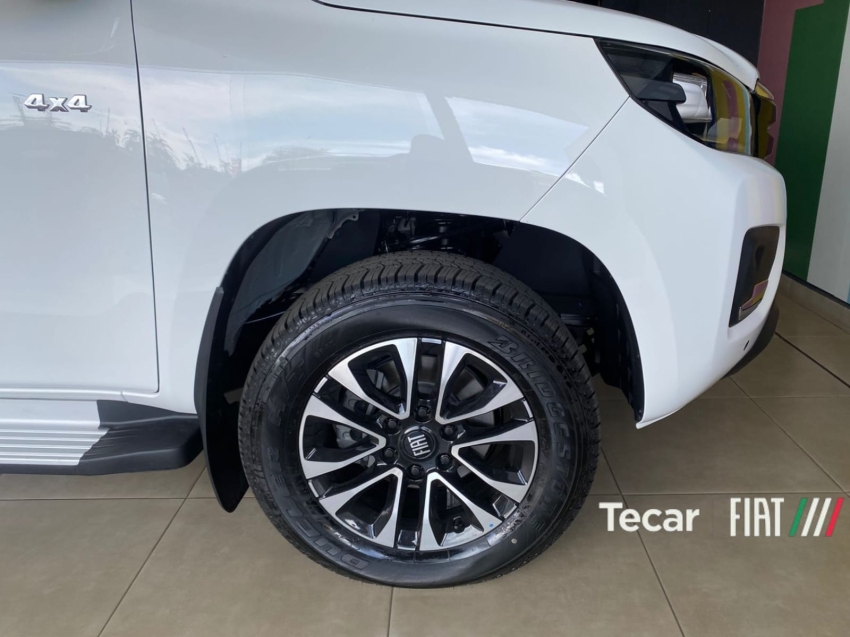 fiat titano 2.2 turbo diesel ranch 4x4 at8 4p automatico 2026 fiat titano 2.2 turbo diesel ranch 4x4 at8 4p automatico 2026