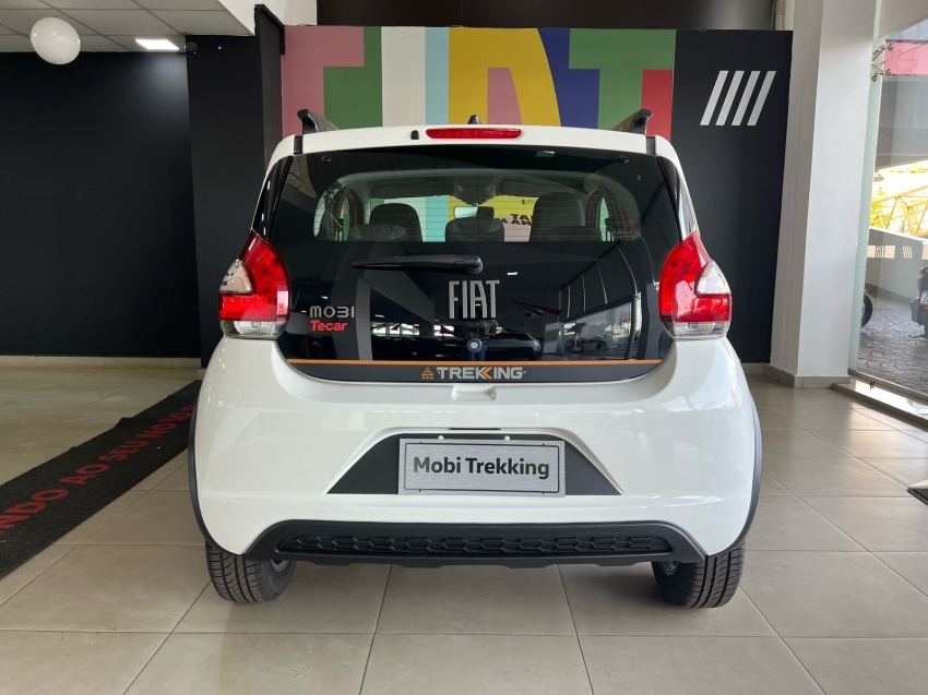 fiat mobi 1.0 evo flex trekking manual. com usado na troca fiat mobi 1.0 evo flex trekking manual. com usado na troca