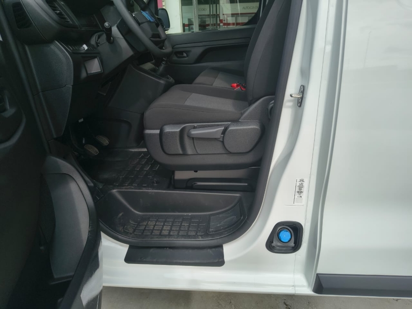 fiat scudo 2.2 turbo diesel cargo manual 4p 202526