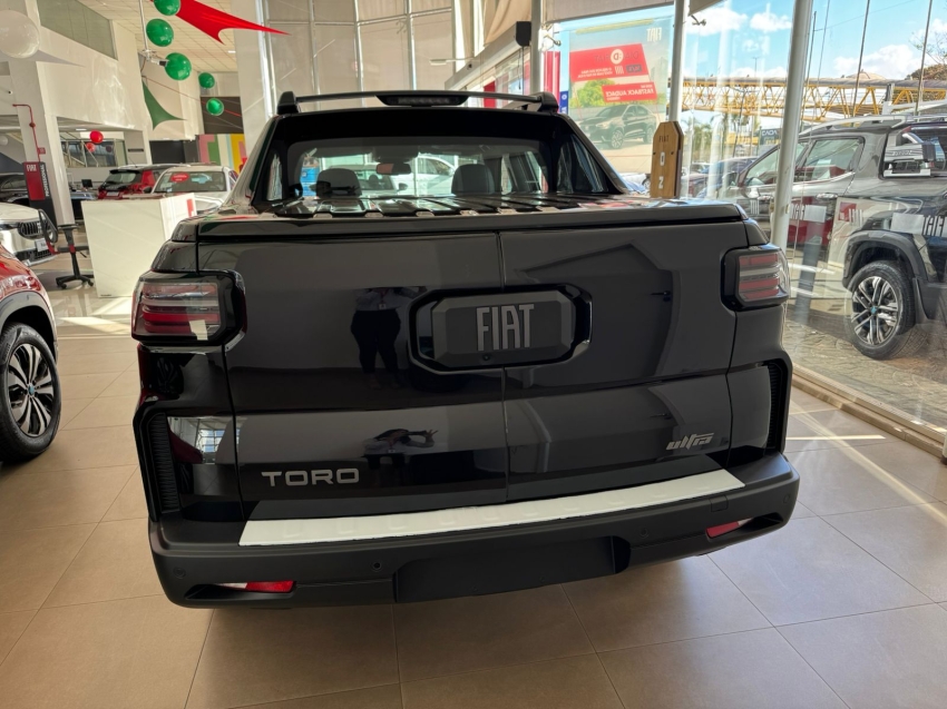fiat toro 1.3 turbo 270 flex ultra at6 4p automatico 2026