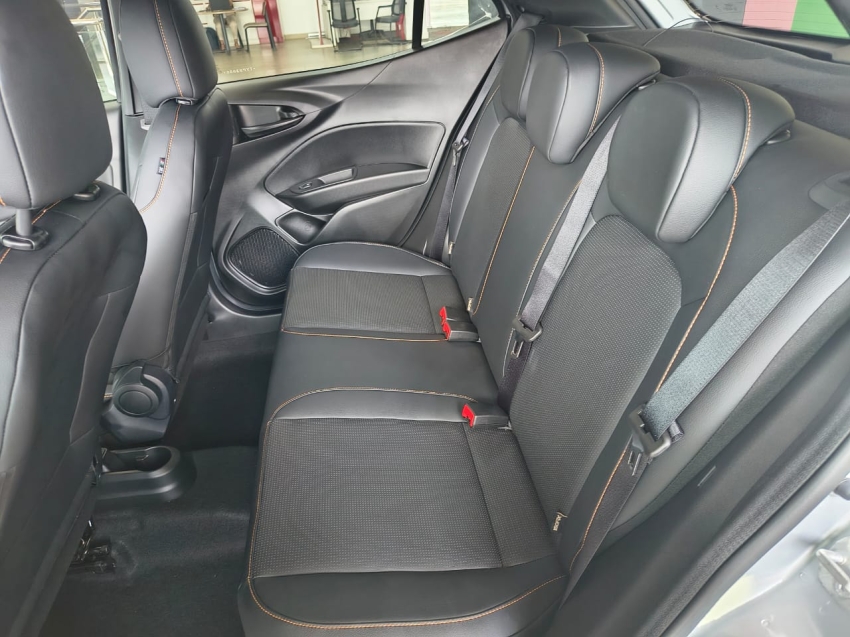 fiat argo 1.3 firefly flex trekking cvt 4p automatico 202611