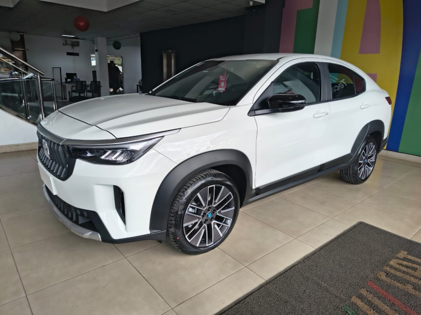 fiat fastback 1.0 turbo 200 hybrid audace cvt flex 4p automatico 2026 fiat fastback 1.0 turbo 200 hybrid audace cvt flex 4p automatico 2026