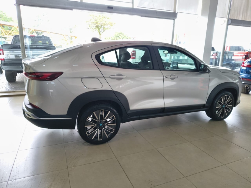 fiat fastback 1.0 turbo 200 hybrid audace cvt flex 4p automatico 20267