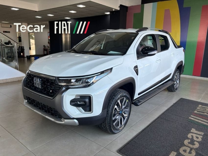 fiat strada 1.0 turbo 200 flex ranch cd cvt 4p automatico 2025 fiat strada 1.0 turbo 200 flex ranch cd cvt 4p automatico 2025