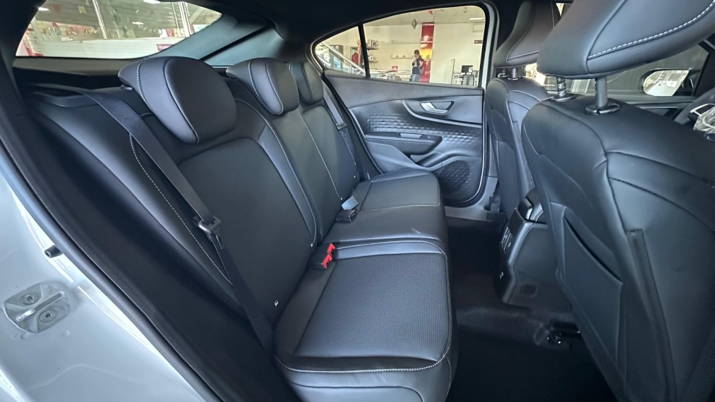 fiat fastback 1.3 turbo 270 flex limited edition at6 4p automatico 202613