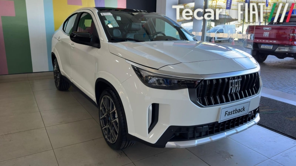 fiat fastback 1.3 turbo 270 flex limited edition at6 4p automatico 20262