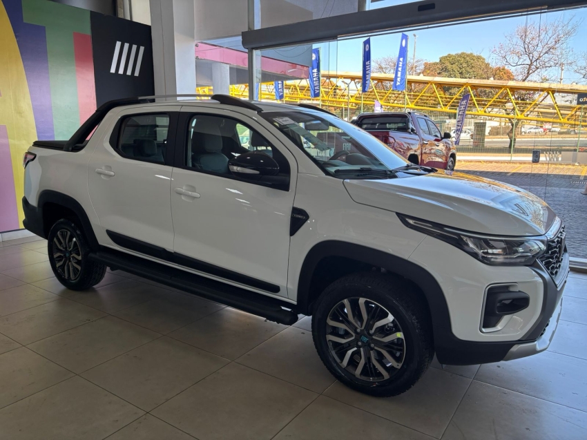 fiat strada 1.0 turbo 200 flex ranch cd cvt 4p automatico 20254