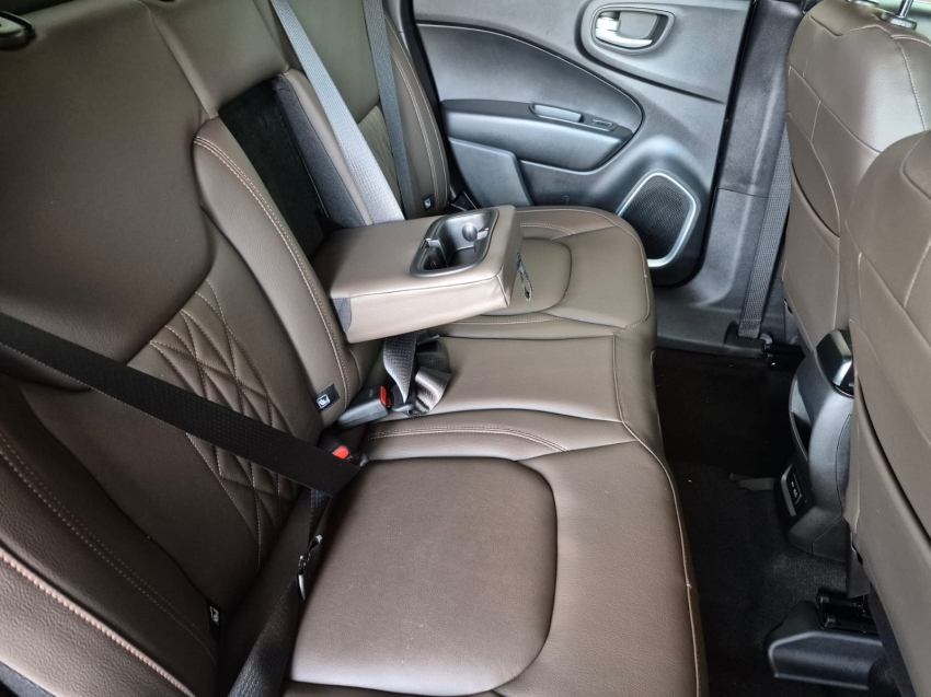 fiat toro 1.3 turbo 270 flex volcano at6 4p automatico 202517