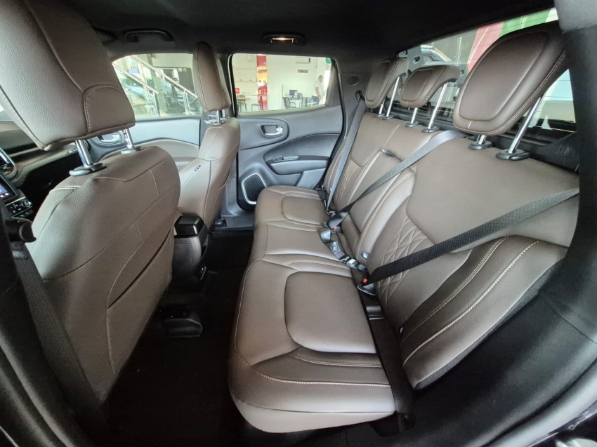 fiat toro 1.3 turbo 270 flex volcano at6 4p automatico 202516