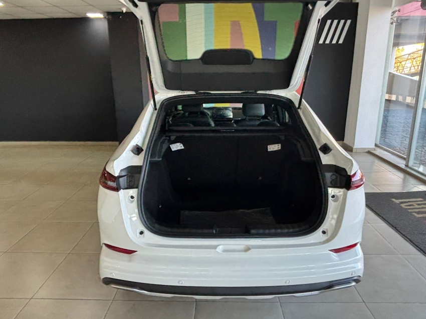 fiat fastback 1.3 turbo 270 flex limited edition at6 1.0 hibrido 4p automatico 20266