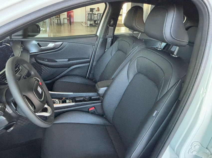 fiat fastback 1.3 turbo 270 flex limited edition at6 1.0 hibrido 4p automatico 202613