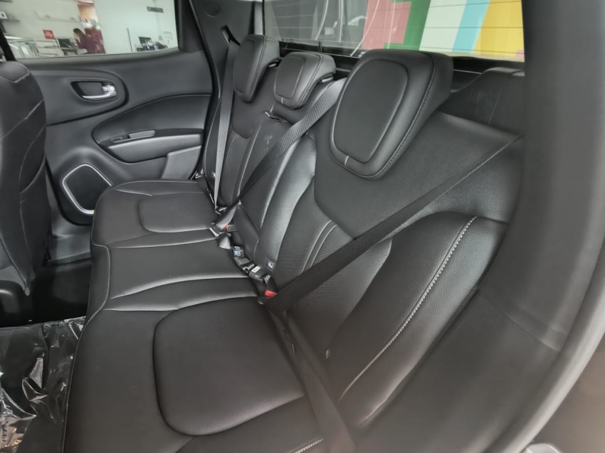 fiat toro 1.3 turbo 270 flex volcano at6 4p automatico 202615