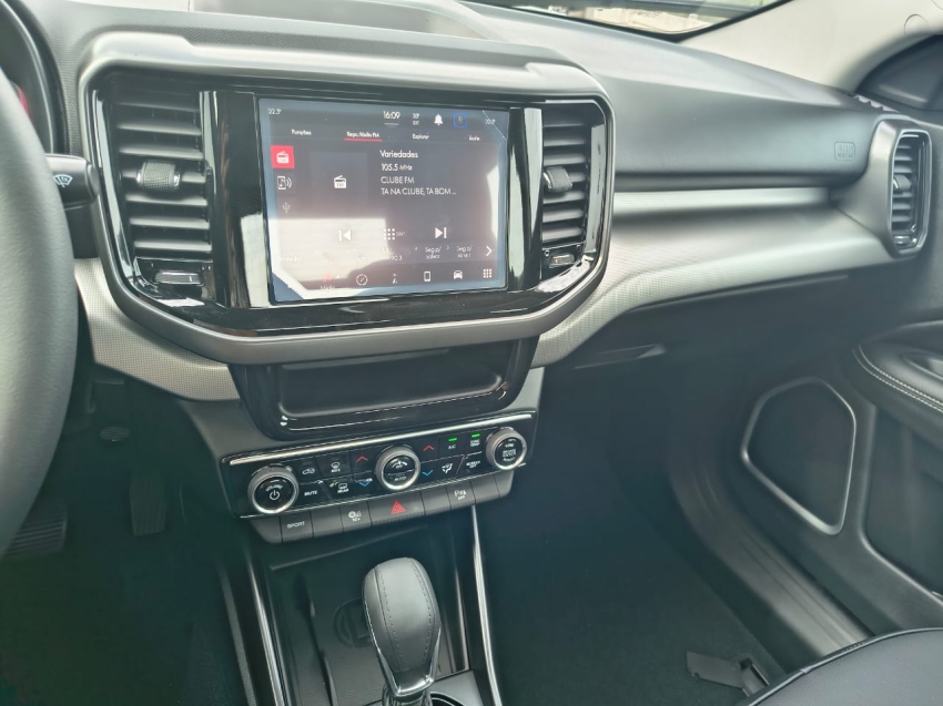 fiat toro 1.3 turbo 270 flex volcano at6 4p automatico 202613