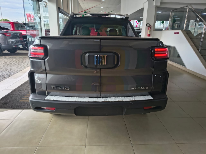 fiat toro 1.3 turbo 270 flex volcano at6 4p automatico 20264